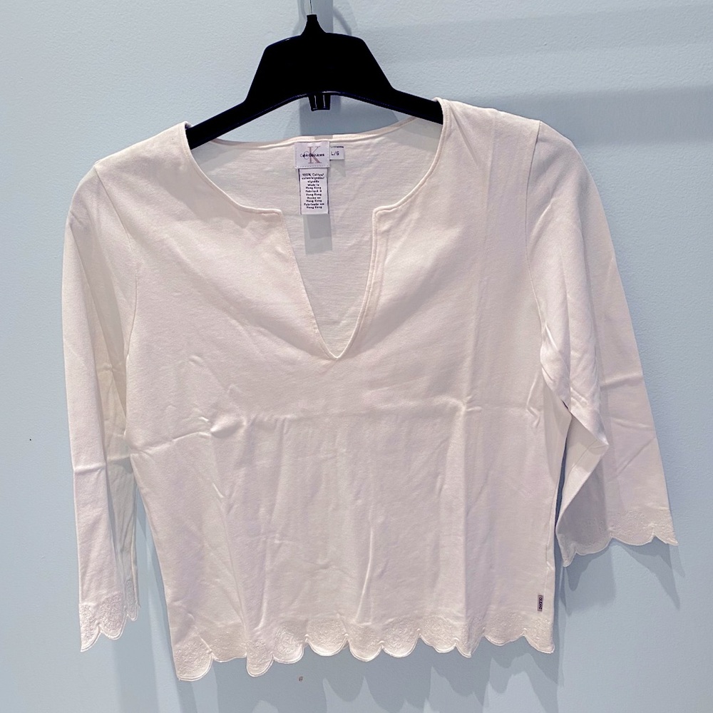 Calvin Klein • Short sleeve white short shirt